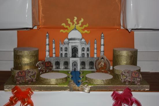 Présentoir palais oriental Inde  décoré par Ghislaine